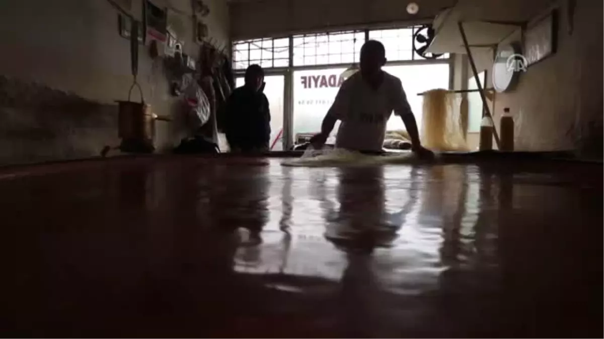 Kadayıf Ustası Zamana Direniyor