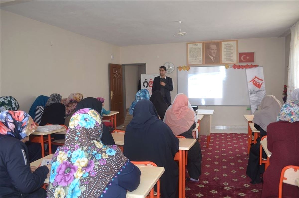 Kadınlara Etkili İletişim Semineri
