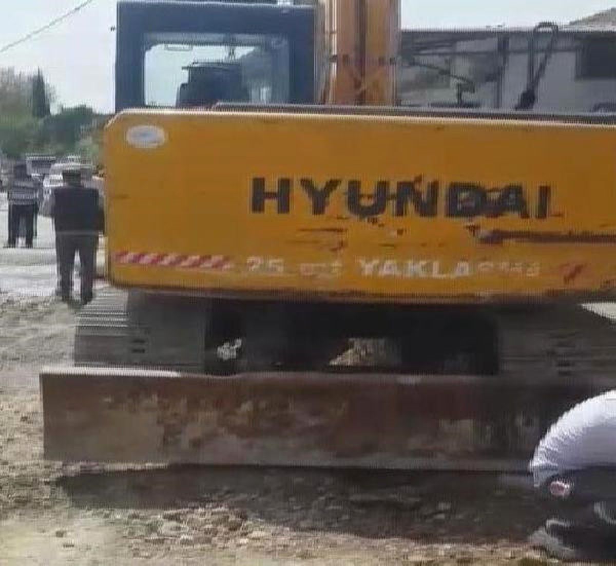 Kepçenin Denge Demiri İşçinin Ayağını Parçaladı