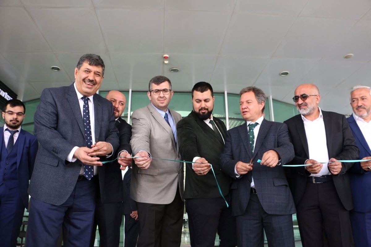 Kto Karatay Üniversitesinde "Kariyer ve Gelişim Zirvesi \'17" Başladı