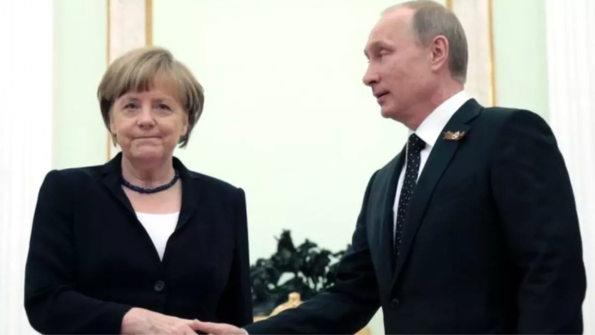 Merkel, 2 Yıl Sonra Rusya\'da