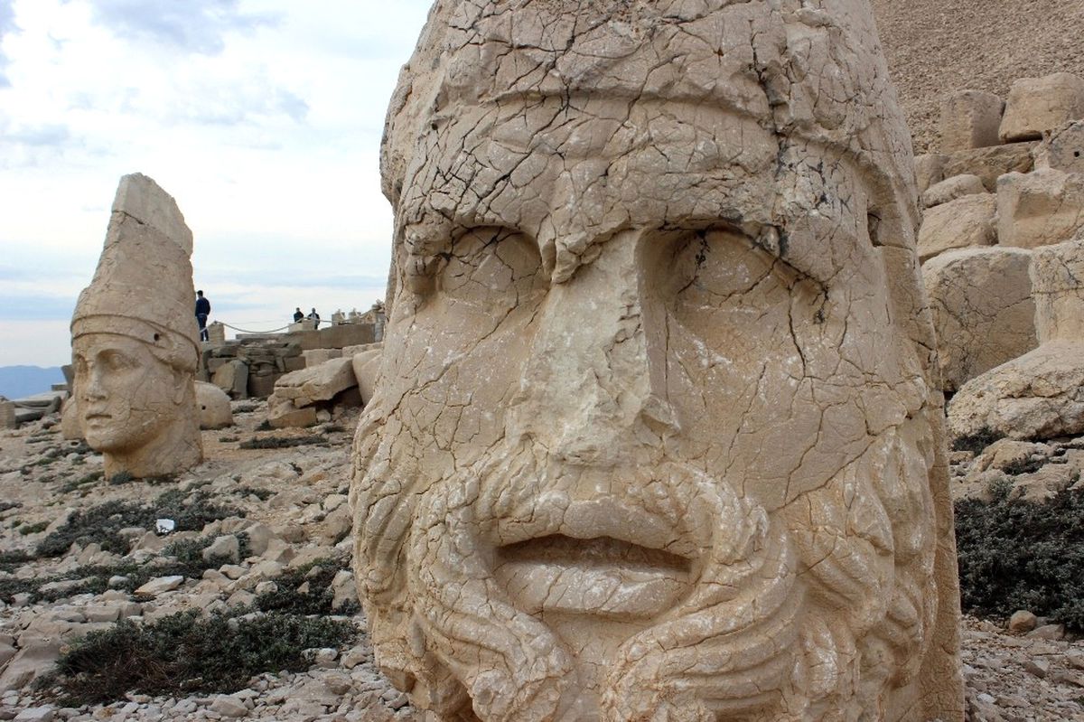 Nemrut\'ta Turizm Sezonu İyi Başladı