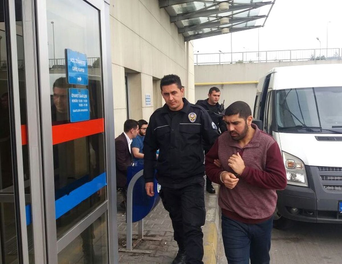 Sakarya\'da Gözaltına Alınan 5 Deaş\'lı Adliyeye Sevk Edildi