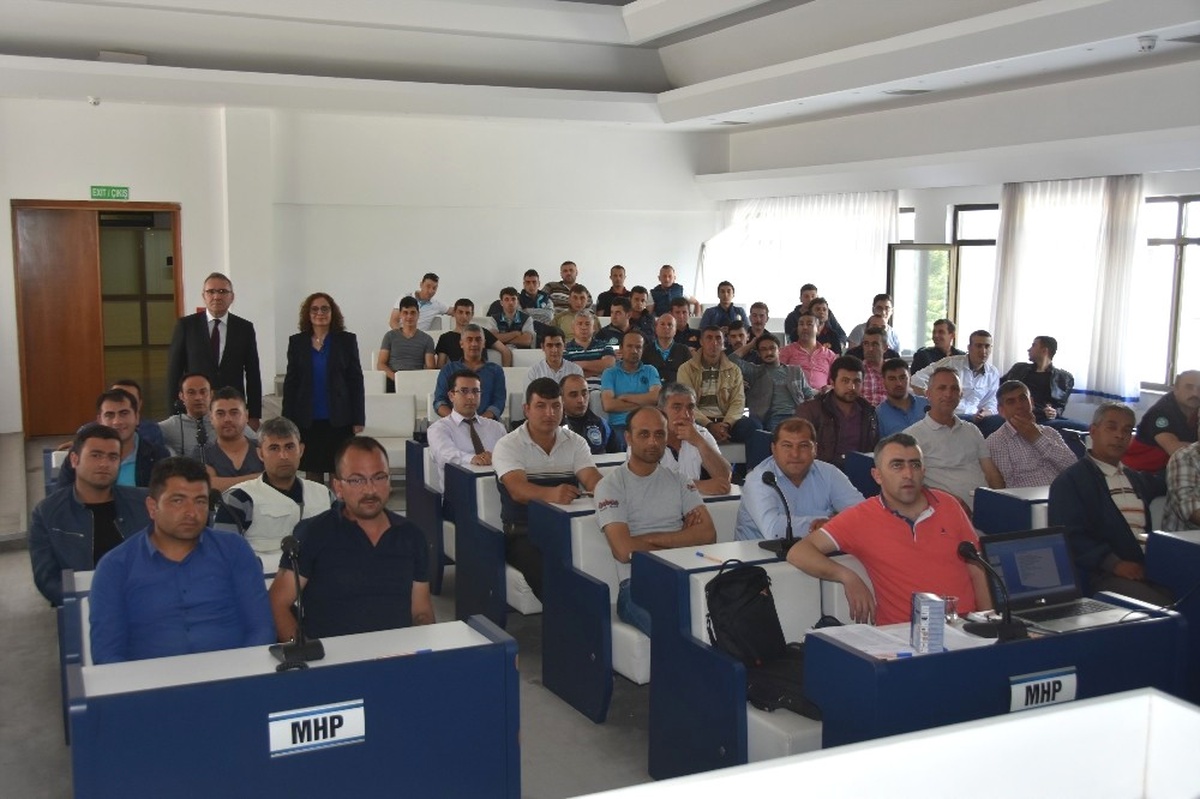 Salihli\'de Belediye Çalışanlarına İş Sağlığı Eğitimi Verildi