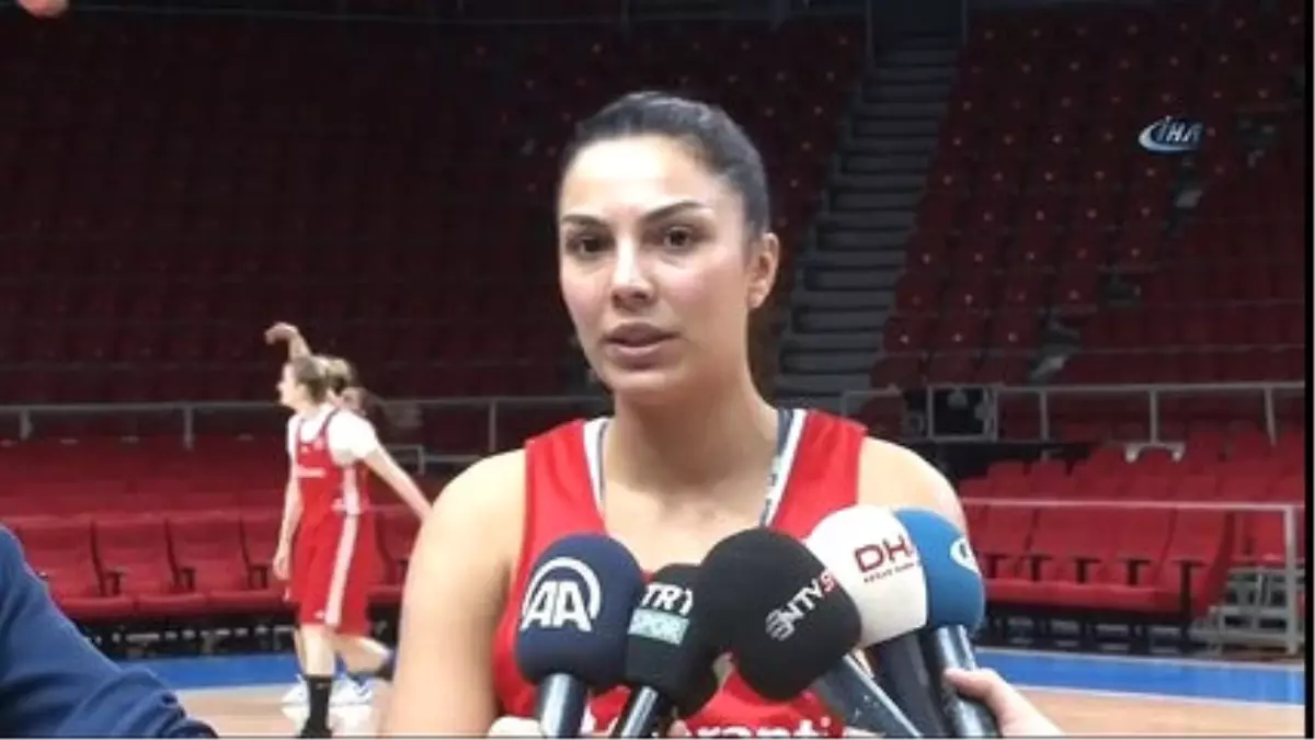 Simay Karaman: "Güzel Bir Gruptayız"