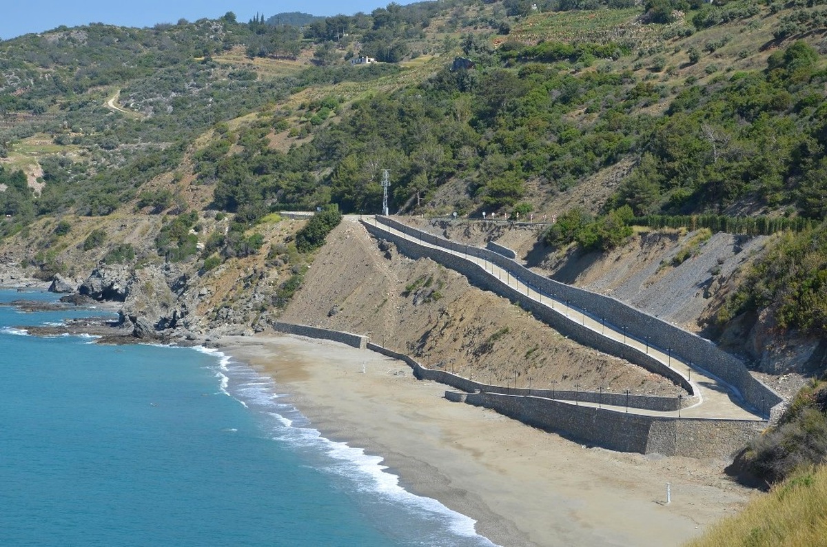 Uğrak Kadınlar Plajı\' Sezona Hazırlanıyor
