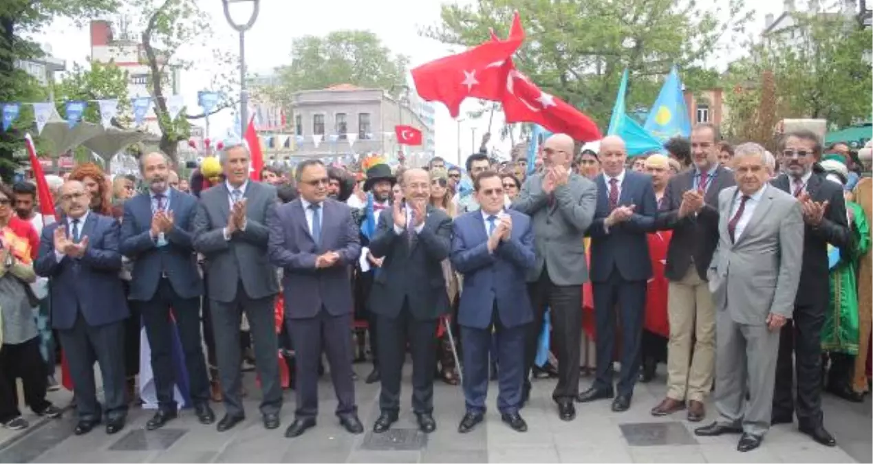 Uluslararası Karadeniz Tiyatro Festivali Başladı