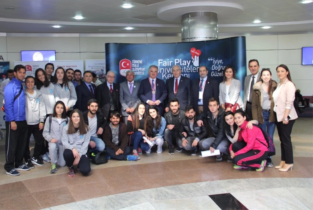 Üniversiteler Fair-play Kervanı\'nın 36. Durağı Erzincan Üniversitesi