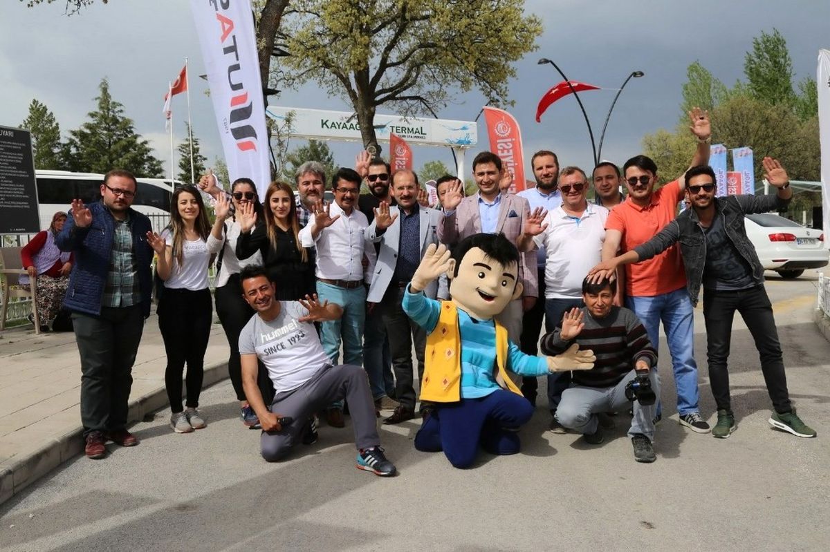 Uşak Belediyesi İşçi Bayramını Personeli ve Aileleri ile Kutladı