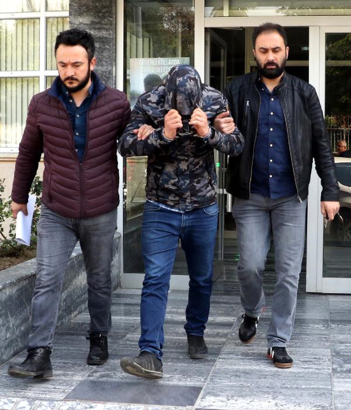 Uyuşturucu Tacirlerine Operasyon; 8 Gözaltı