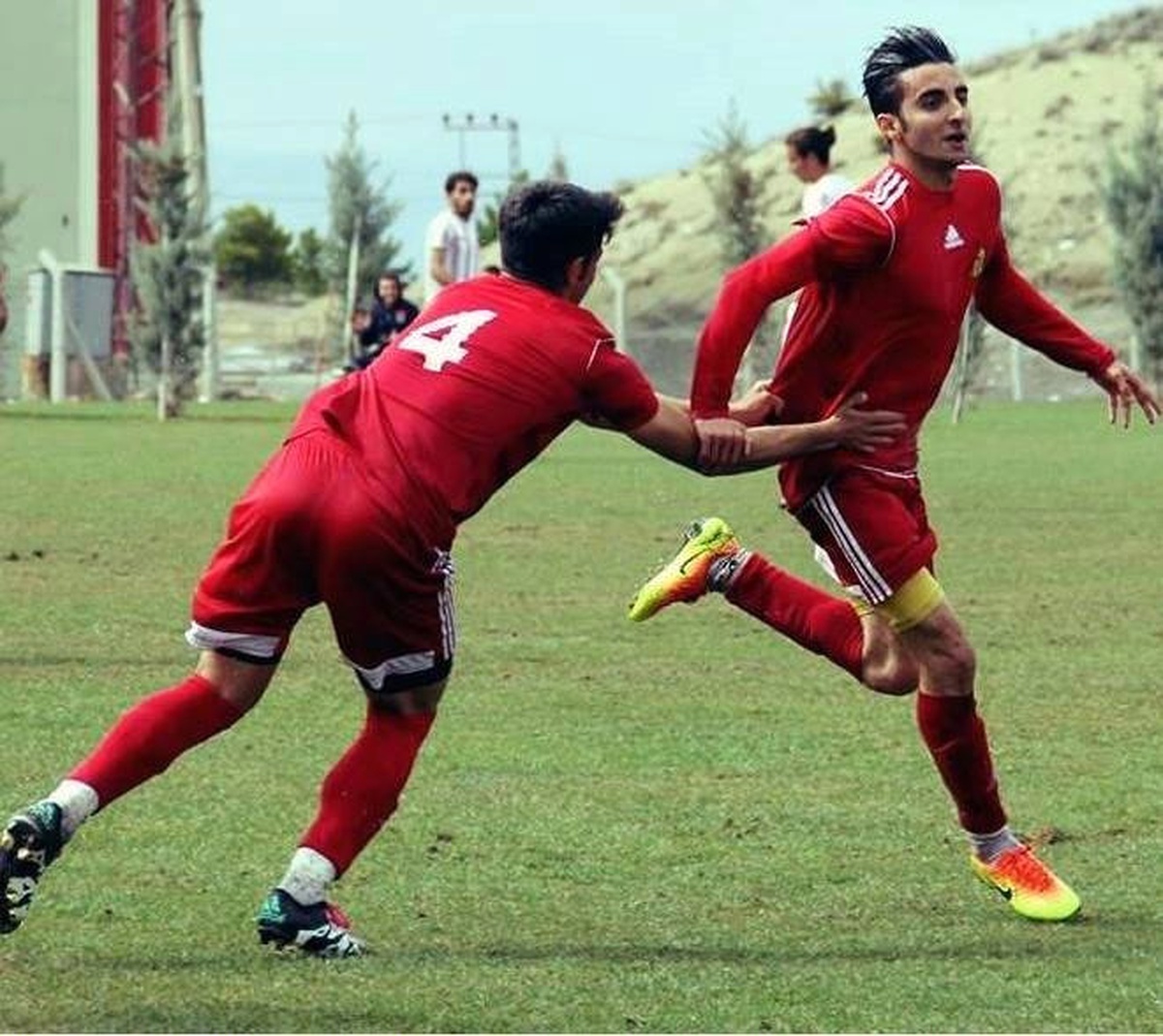 Yeni Malatyaspor\'un Genç Futbolcusu Furkan Yiğit\'in Yeteneği Dikkat Çekiyor