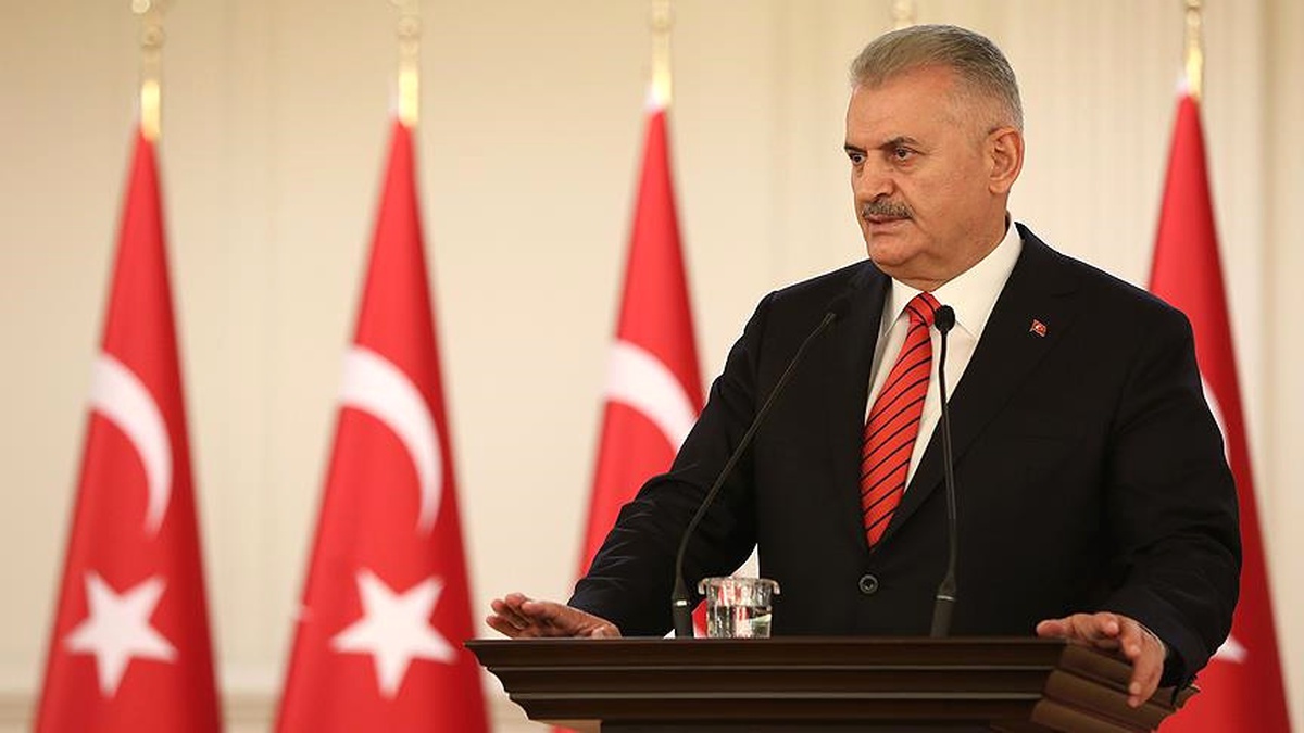 Yıldırım, Bakanlar Kurulu Üyelerine Yemek Verdi