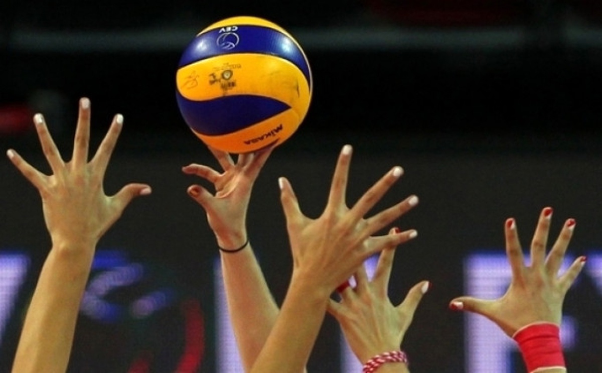 20 Yaşaltı Voleybol Kadın Milli Takımı İzmir\'de Kampa Girdi