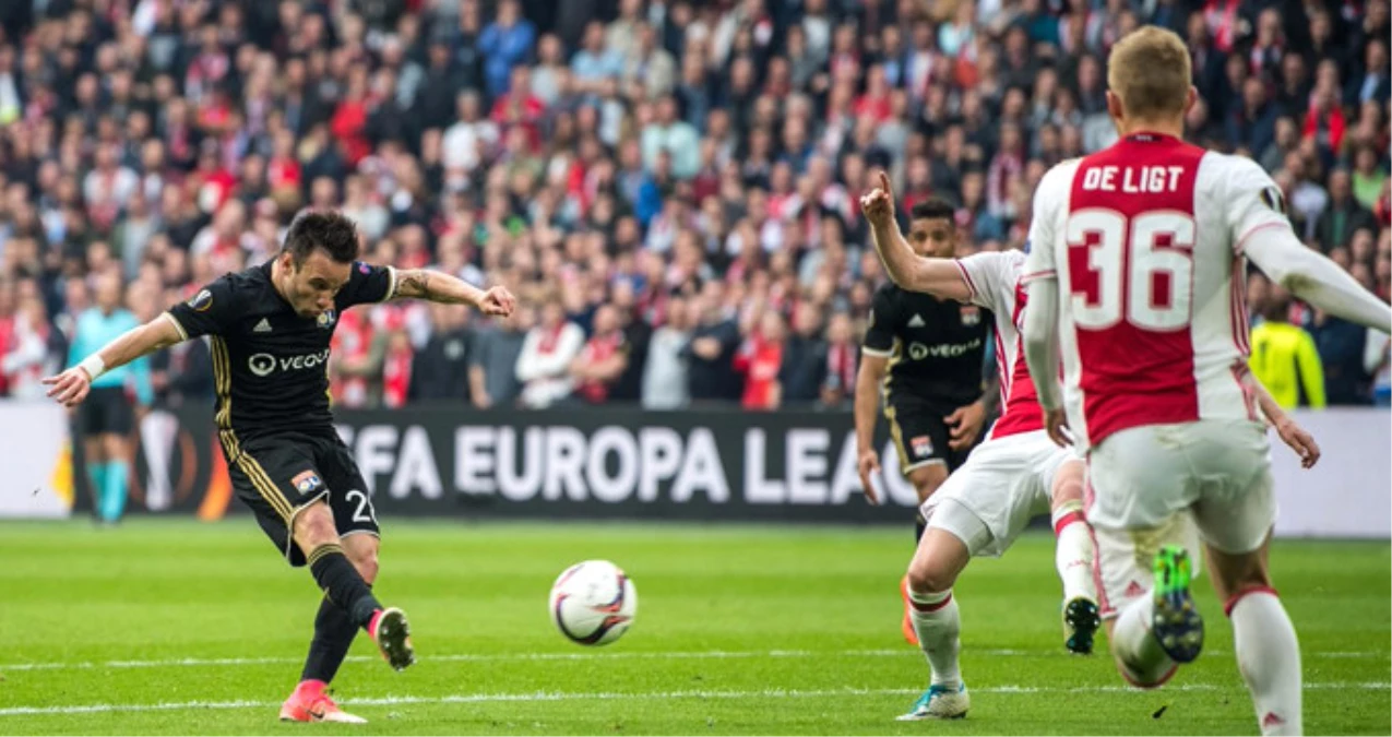 Avrupa Ligi\'nde Beşiktaş\'ı Eleyen Lyon, Yarı Finalde Ajax\'a 4-1 Yenildi