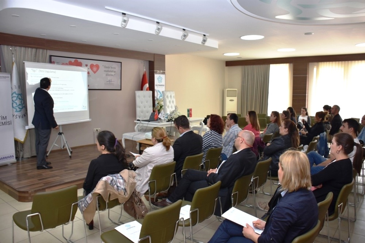 Belediye Personeline "Resmi Yazışma Kuralları ve Standart Dosya Planı" Eğitimi