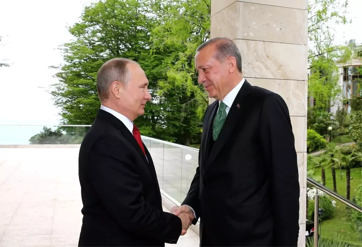 Erdoğan, Putin ile Bir Araya Geldi