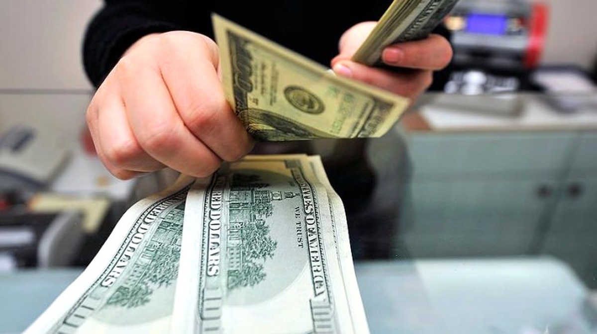 Merkez Bankası\'nın Sıkılaştırmasıyla Dolar 3.52 Lirada