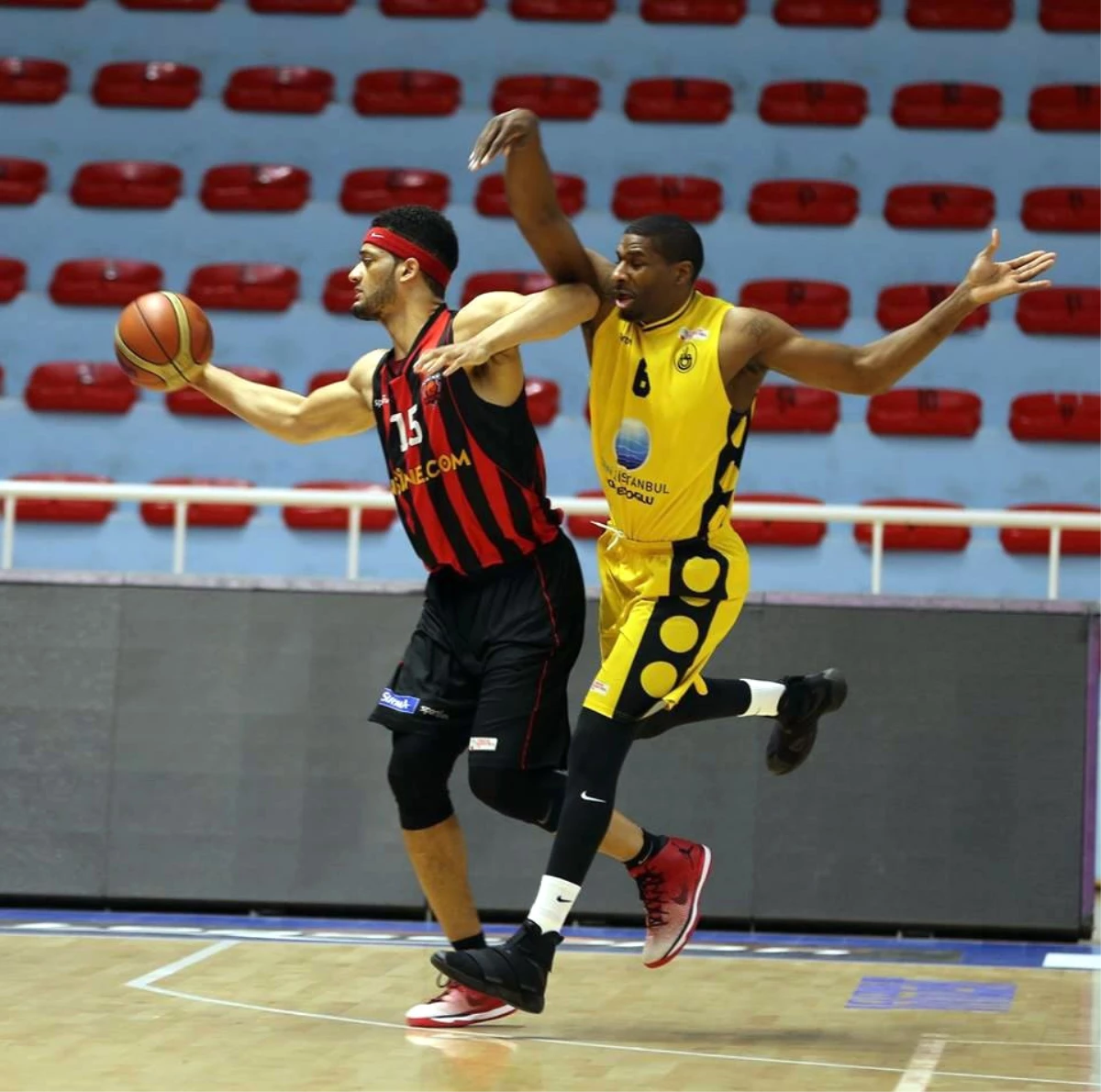 Nesine.com Eskişehir Basket Dörtlü Final\'de