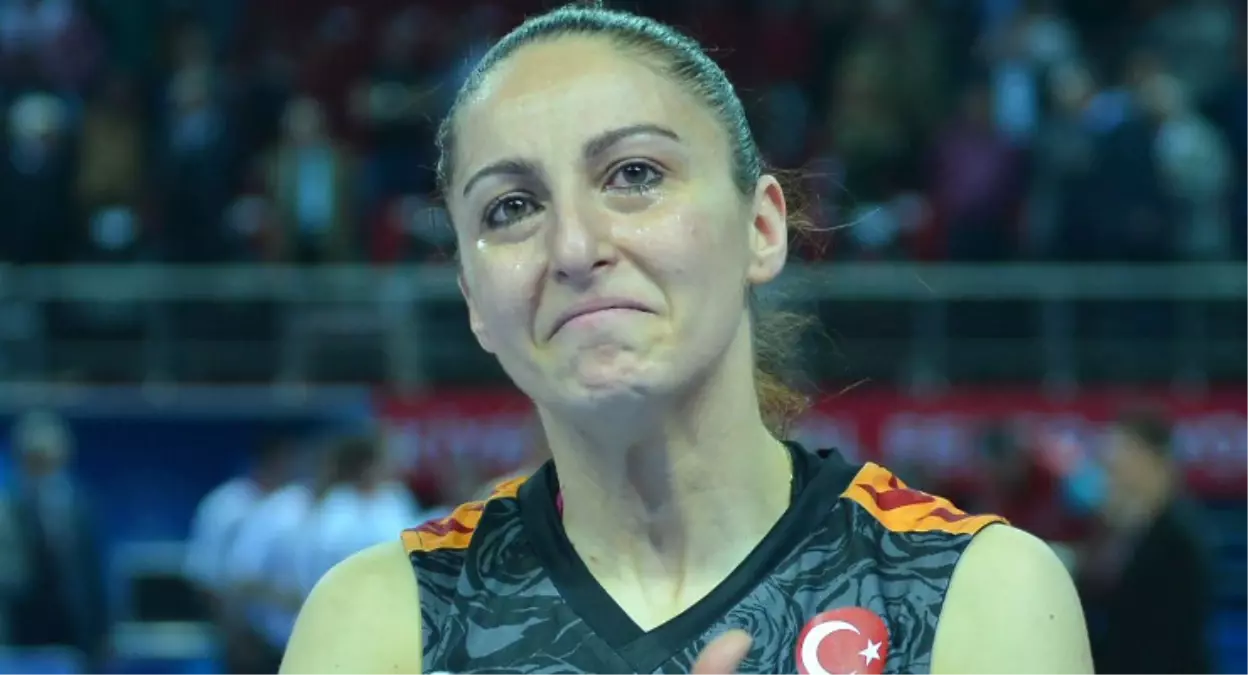 Nihan Güneyligil, Galatasaray Kadın Voleybol Takımı Menajerliği\'ne Getirildi