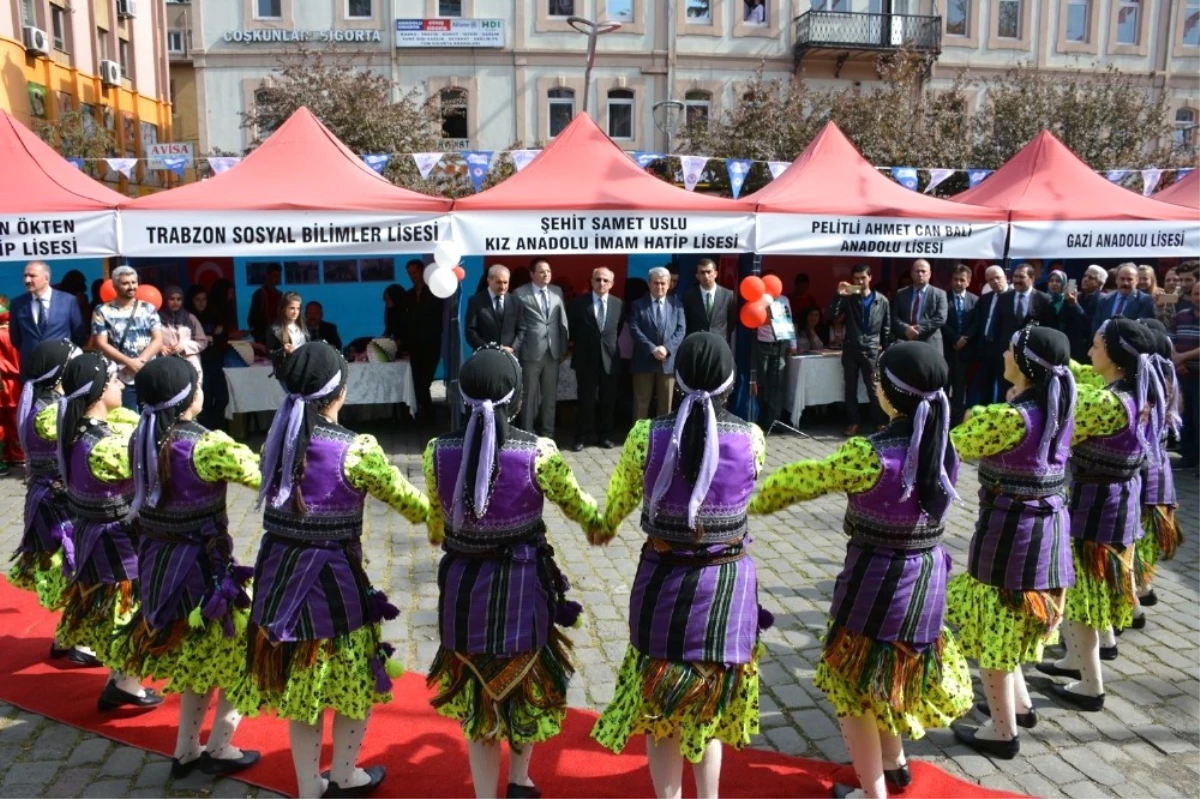 Trabzon\'da "Lise Tanıtım Günleri" Başladı