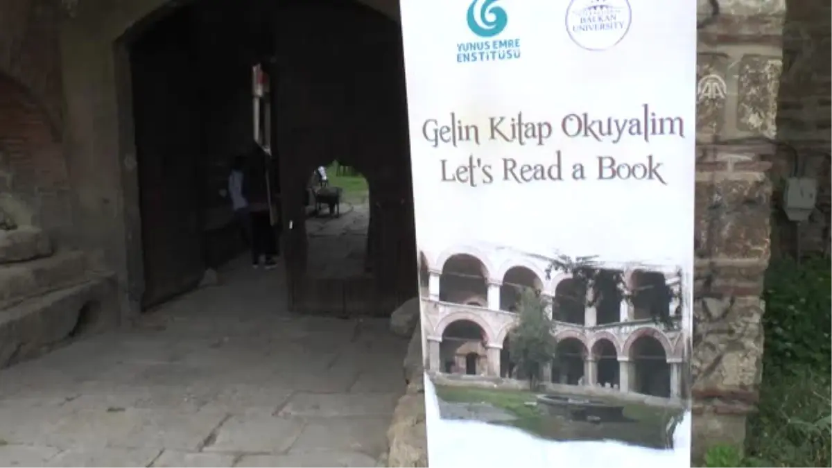 Üsküp\'te "Gelin Kitap Okuyalım" Etkinliği