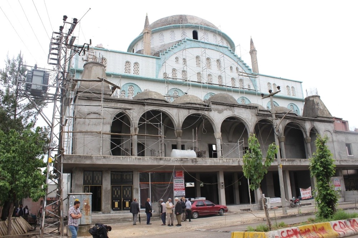 Yapımı Yarım Kalan Cami İçin Destek Bekleniyor
