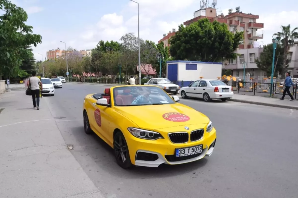 250 Bin Liralık Üstü Açık Lüks Aracını Taksi Yaptı