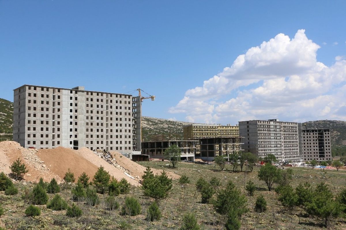 5 Bin Kişilik Yurt Ağustos Ayında Bitiyor