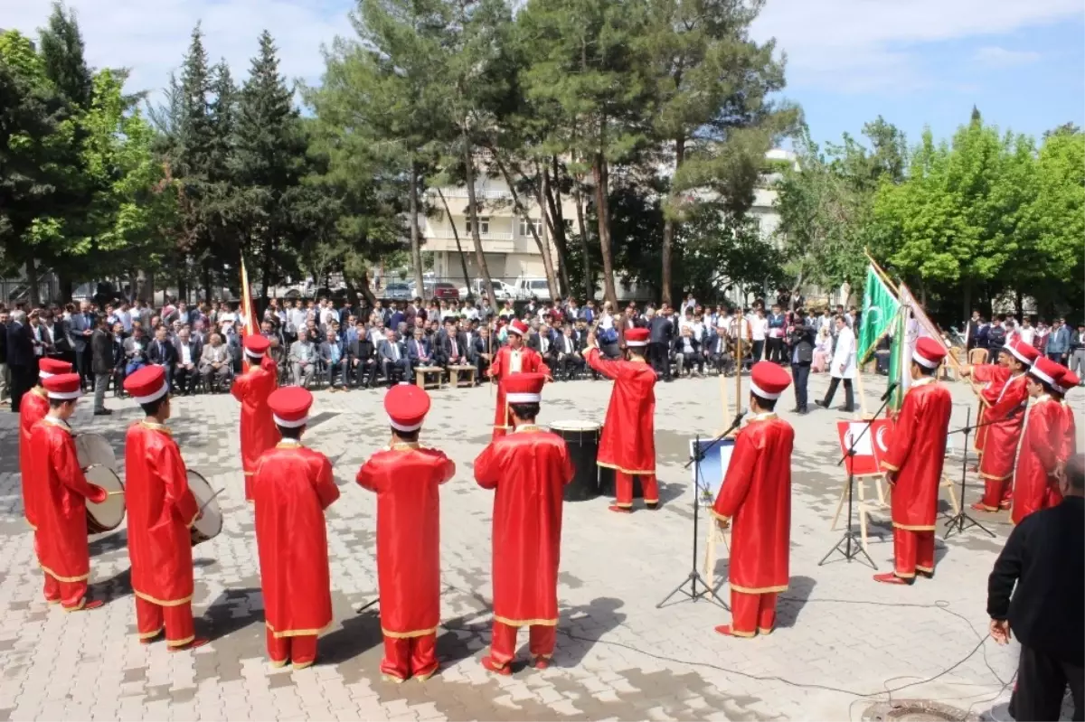 Adıyaman\'da Öğrenciler Mehteran Takımı Kurdu