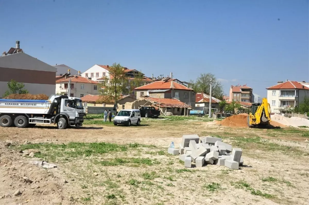 Aksaray Belediyesi, Çeltek Mahallesi\'ne Yeni Park Yapıyor