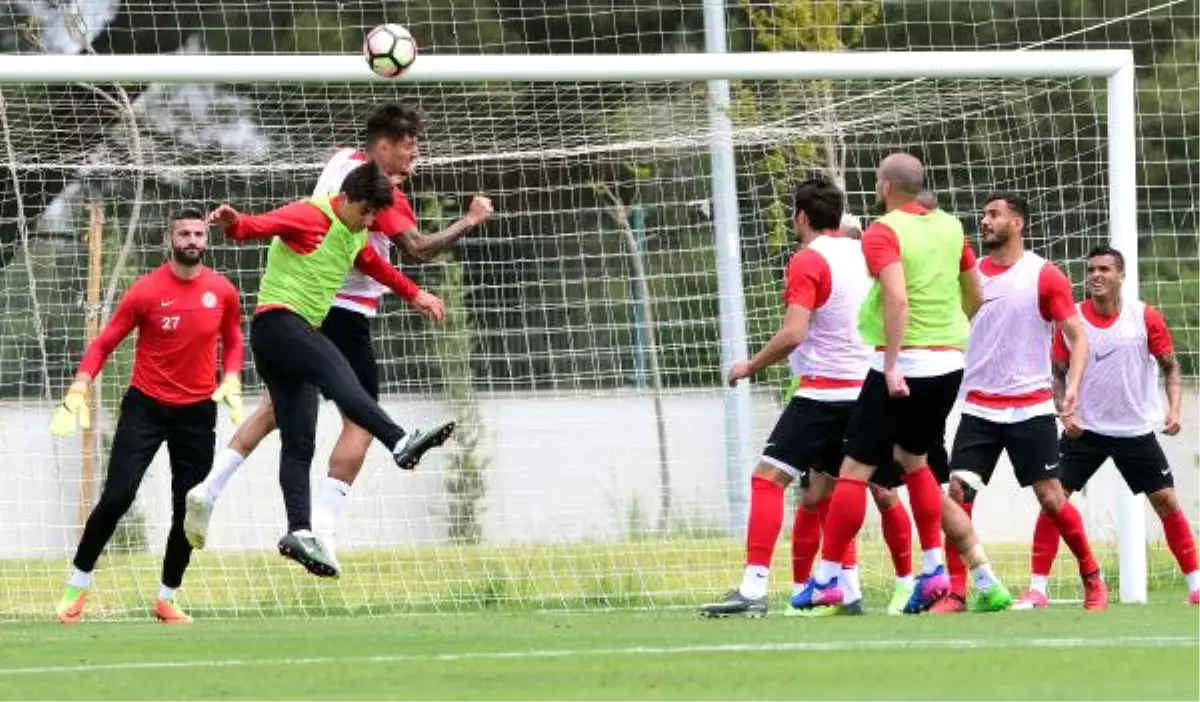 Antalyaspor, Medipol Başakşehir Hazırlıklarını Tamamladı