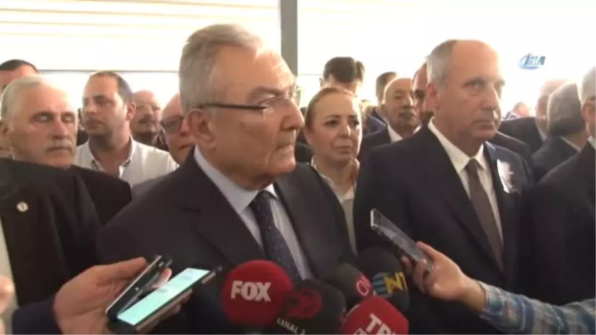 Deniz Baykal: " CHP Tehditle,öfkeyle, Sopa Sallanarak Yönetilemez"