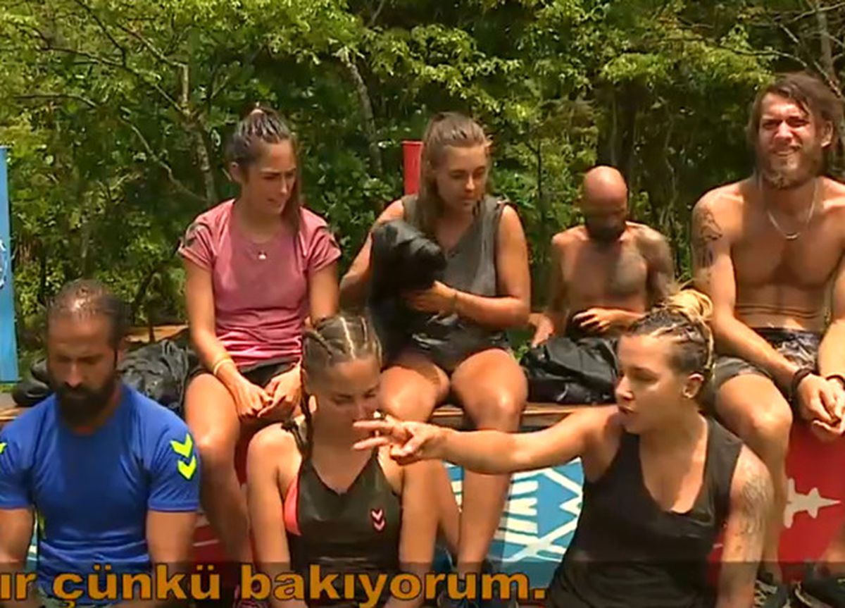 Gönüllüler Bench\'te Gerildi!