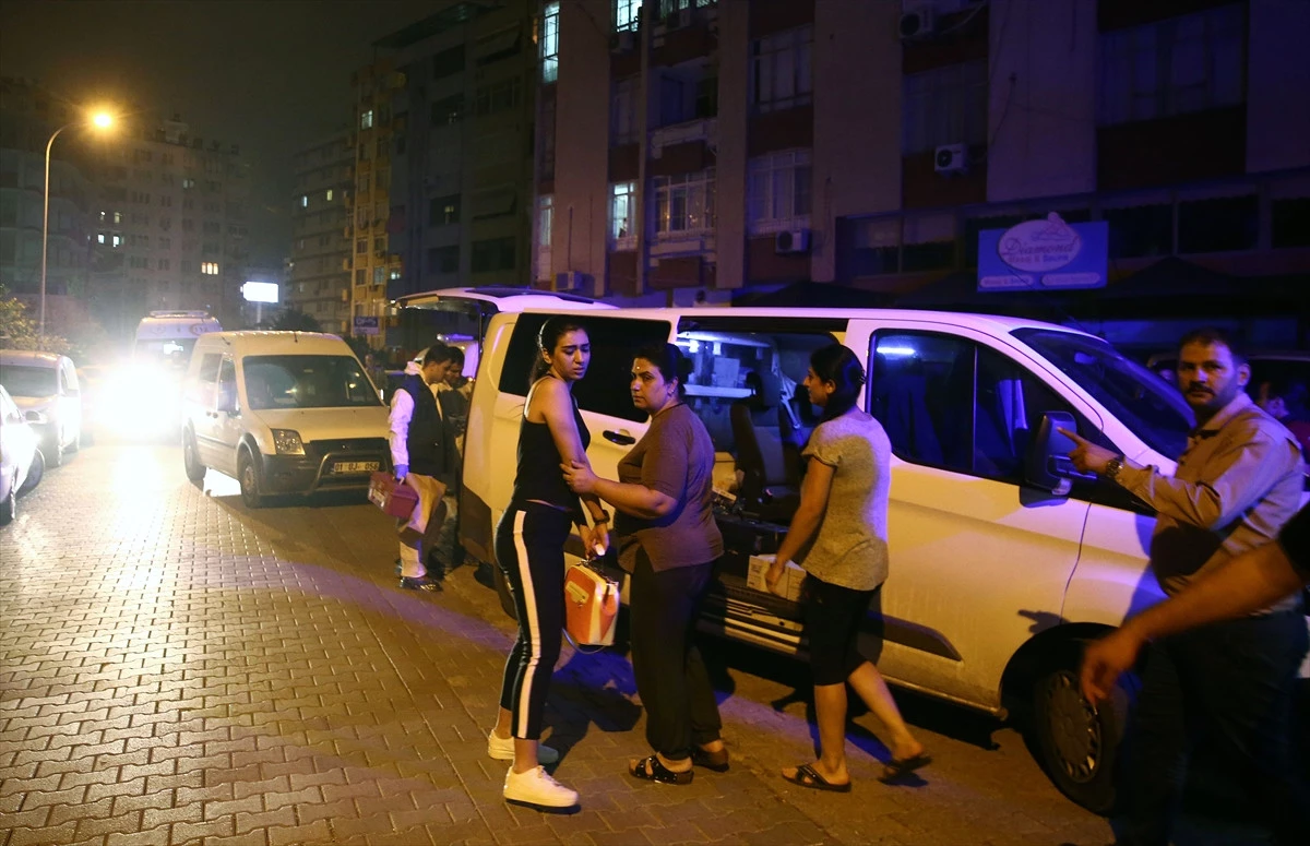 Güncelleme 2 - Adana\'da Bir Evde 6 Ceset Bulundu