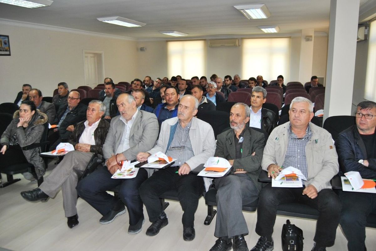 Hayrabolu\'da Çiftçi Eğitimi