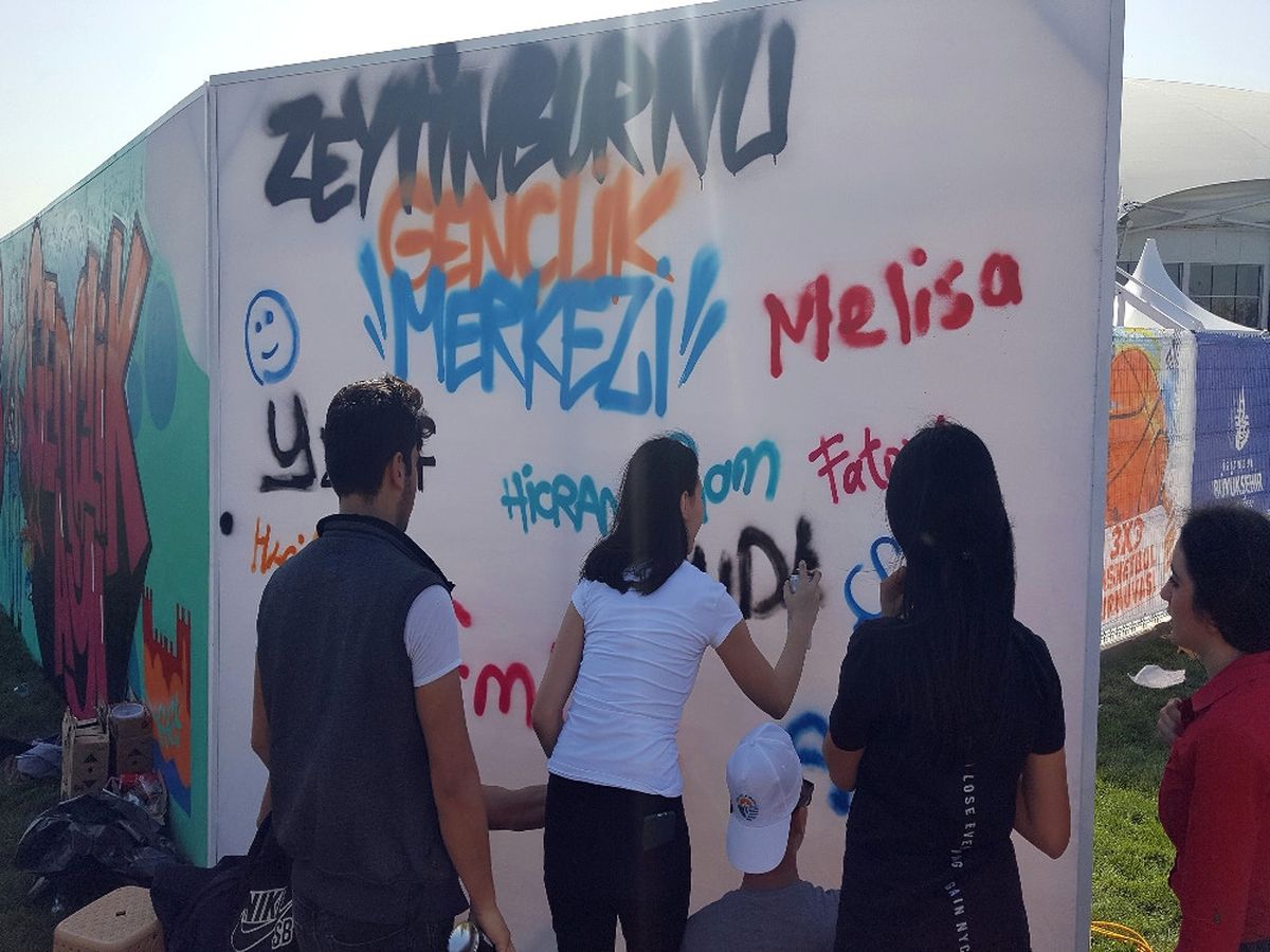 Istanbul Gençlik Festivali Başladı