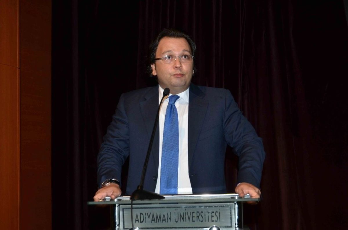 Küresel Çağda Bir Ufuk Olarak Türkçe" Konferansı Düzenlendi