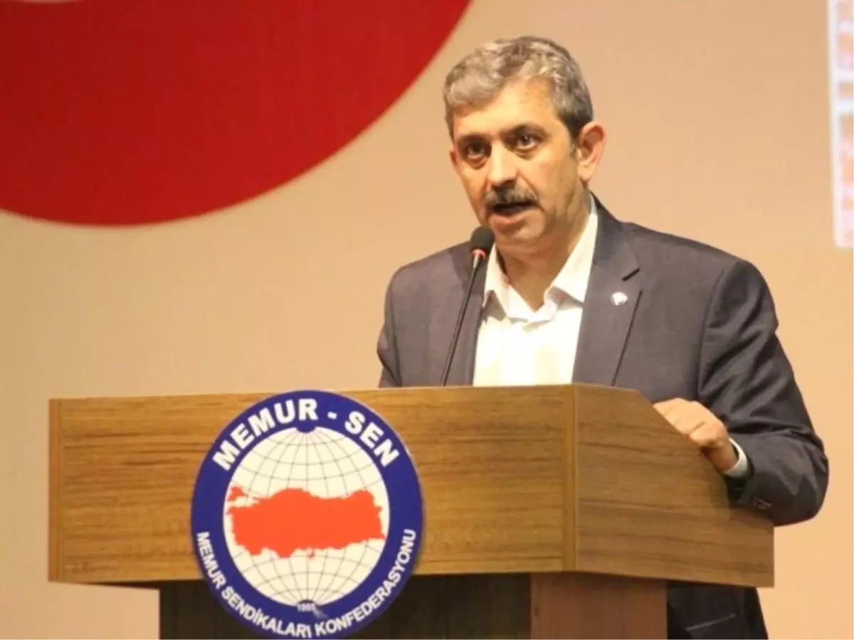 Topuz: "Eğitimin Sorunu, Eğitim Çalışanlarının Sorunları Çözülmeden Çözülemez"