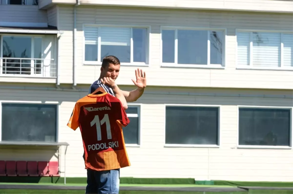 Umarım Galatasaray Taraftarı Beni Unutmaz"