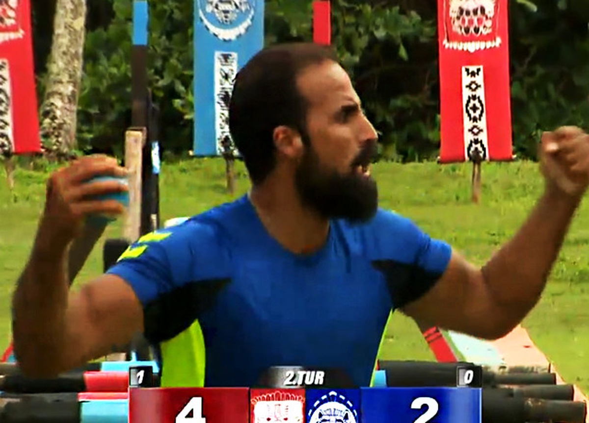 Volkan\'ın Güldüren Sevinci! "Ne Hayvanlar Gördüm Ben..."