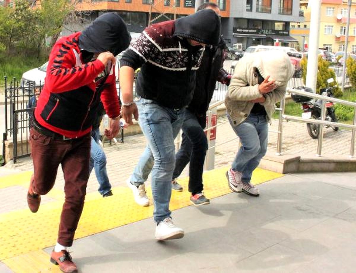 Zonguldak\'ta 1 Ayda 23 Kişi Uyuşturucudan Tutuklandı