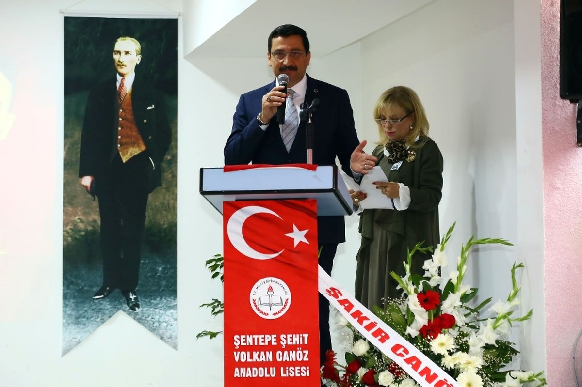 15 Temmuz Şehidi Volkan Canöz\'ün İsmi Okuduğu Okula Verildi