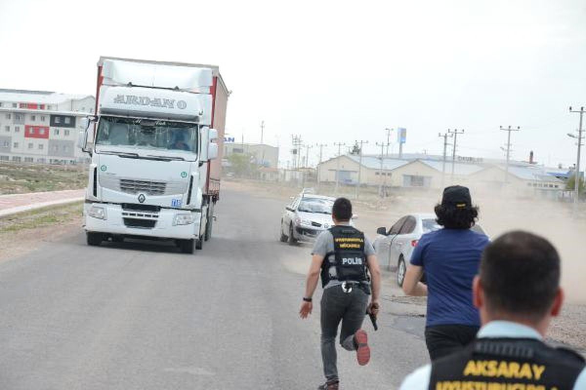 Aksaray\'da Tır\'da 150 Kilo Esrar Ele Geçirildi