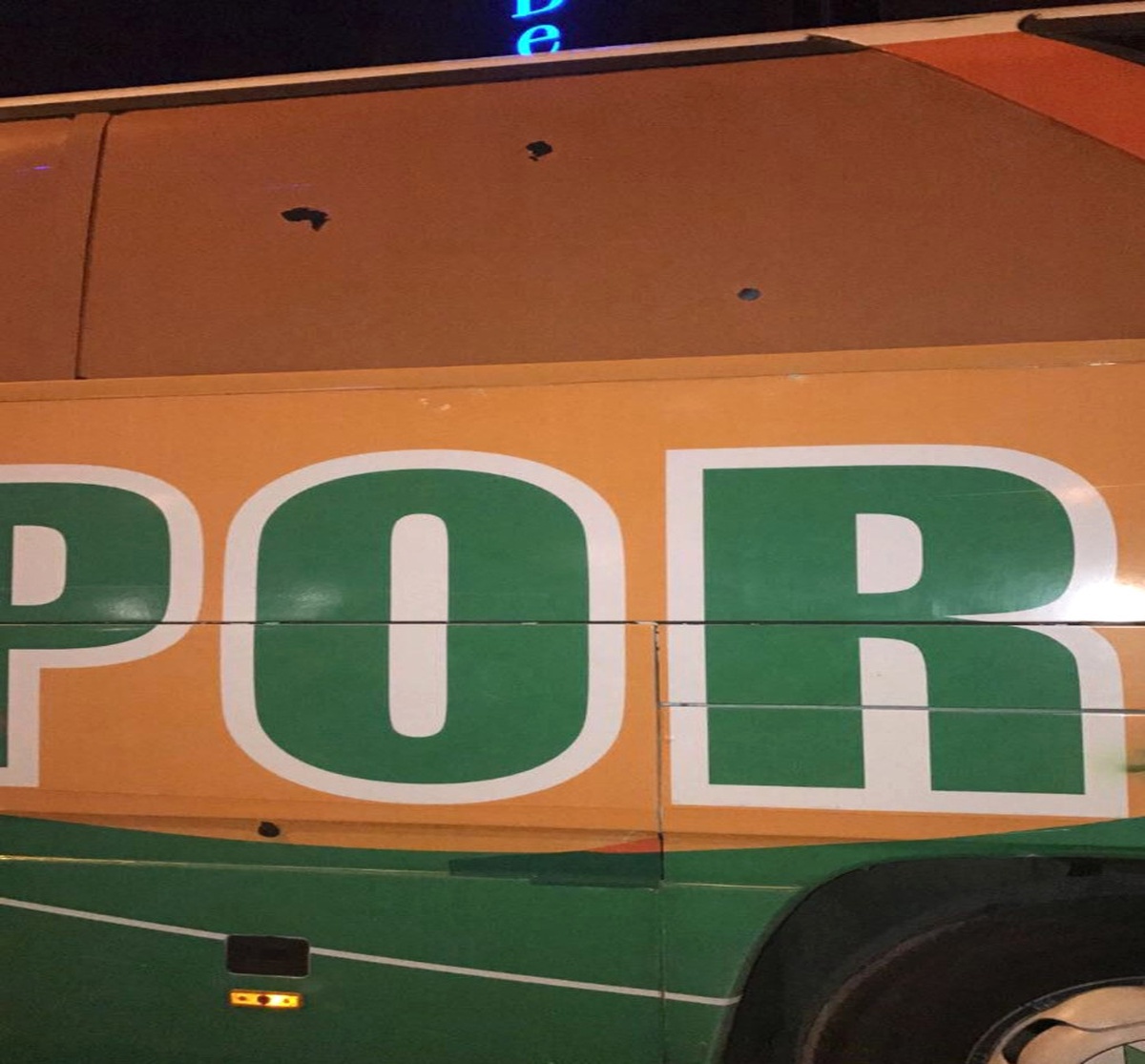 Alanyaspor Otobüsüne Taşlı Saldırı