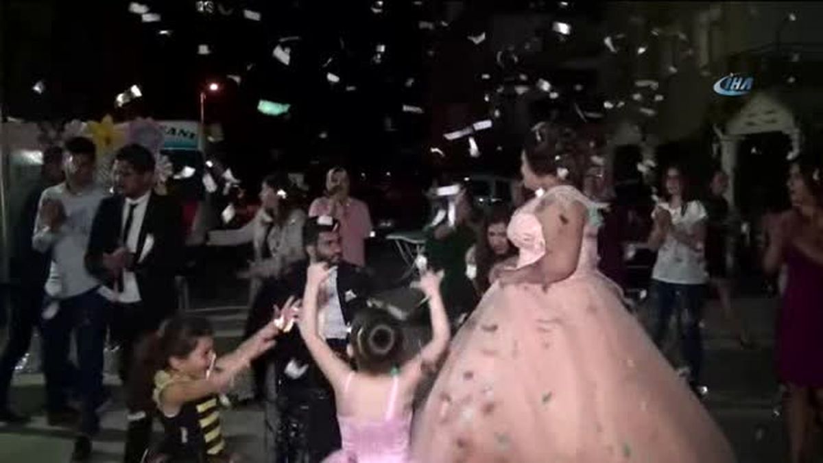 Aşk Engel Tanımadı... Tekerlekli Sandalyeden Evliliğe Uzanan Aşk Hikayesi