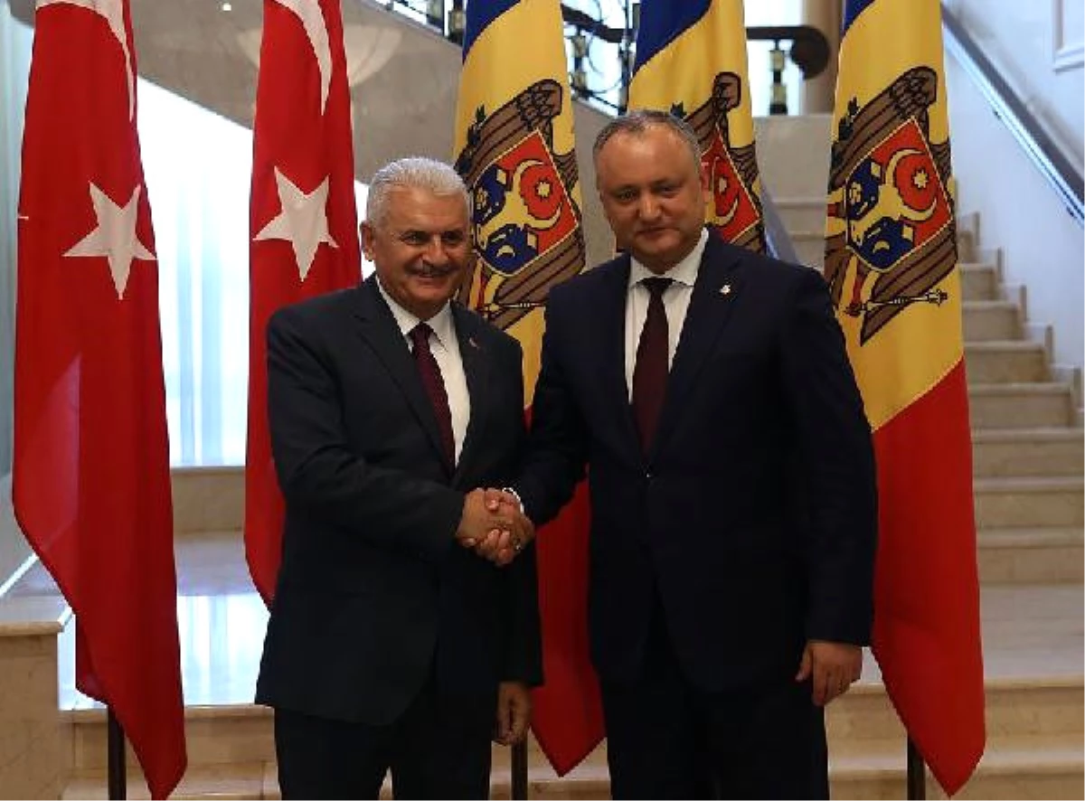 Başbakan Yıldırım, Moldova Cumhurbaşkanı Dodon ile Görüştü