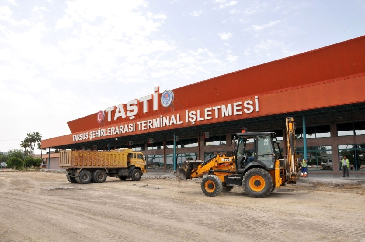 Büyükşehir Belediyesi, Taşti Sahasını Yeniliyor