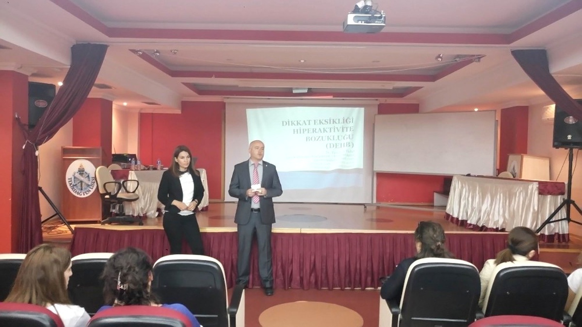 Çocuk ve Ergenlik Döneminde Psikiyatrik Rahatsızlıklara Genel Bir Bakış\' Eğitimi