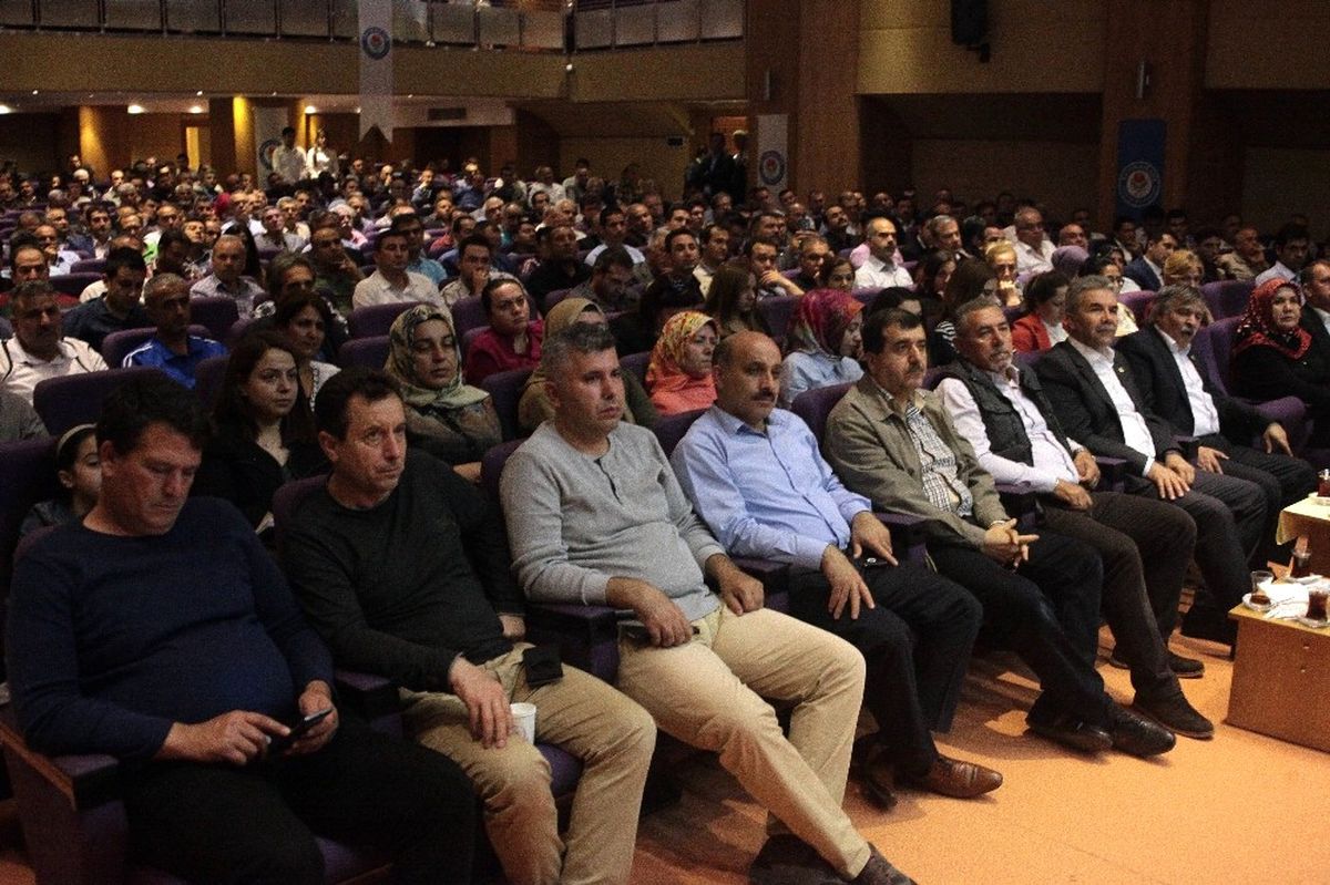 Eğitim Bir-Sen Genel Başkan Vekili Selvi, Sendika Üyelerini Onore Etti