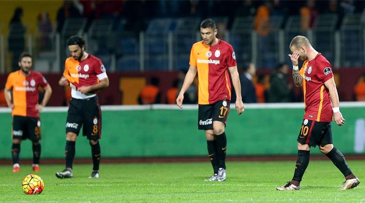 Galatasaray, Seyircisiz Maçta Kazanmak İstiyor
